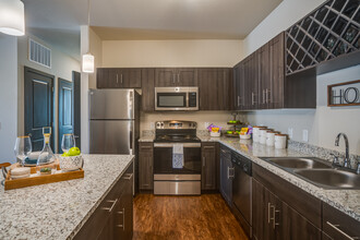 Springs at Red Mountain in Mesa, AZ - Building Photo - Interior Photo