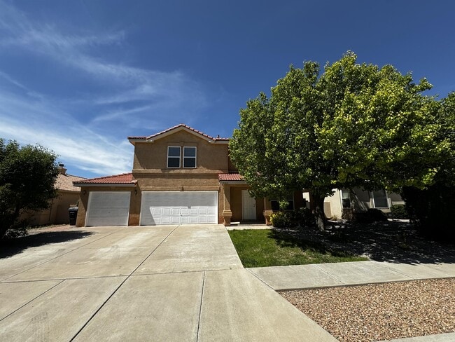 property at 10815 Thunder Basin Rd SE