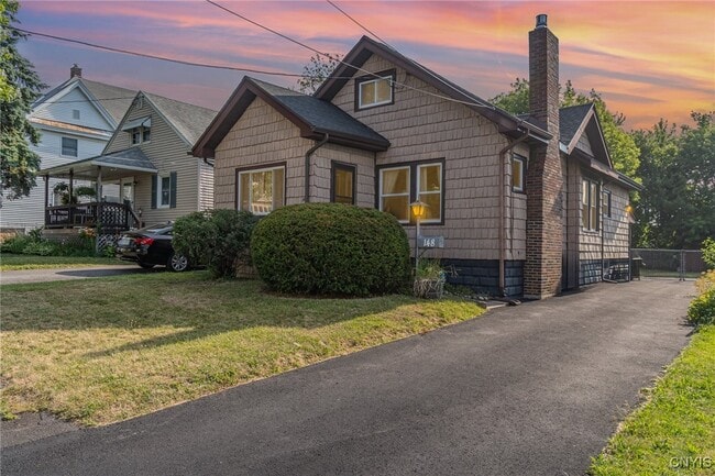 property at 148 Darlington Rd