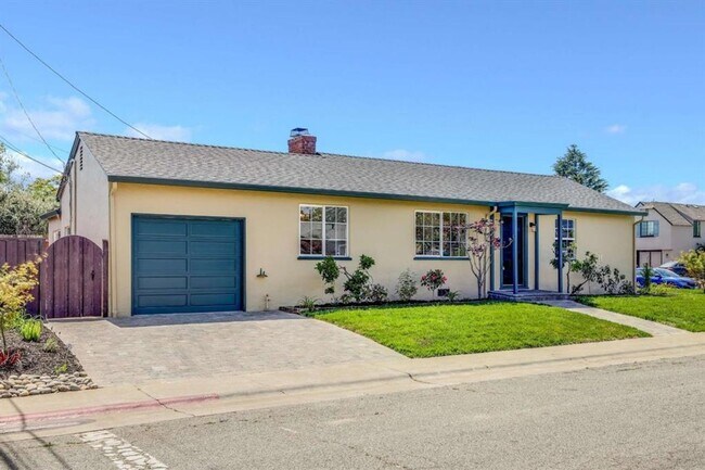 948 E Grant Pl in San Mateo, CA - Building Photo - Building Photo