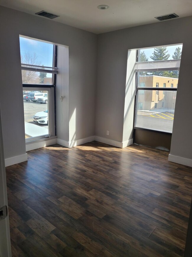 property at 1422-1428 E 17th St