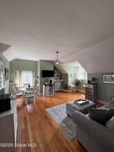 143 Caroline St in Saratoga Springs, NY - Building Photo - Building Photo