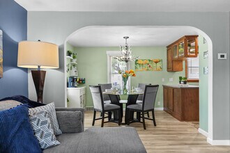 302 E Wilson Ave in Appleton, WI - Building Photo - Building Photo