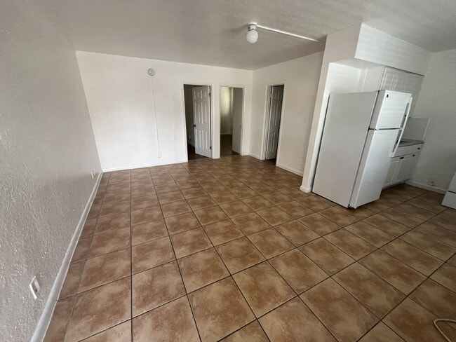 Avondale Gardens Apartments in Pompano Beach, FL - Building Photo - Building Photo