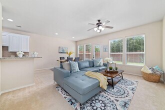 14923 Tuttle Point Dr in Houston, TX - Building Photo - Building Photo