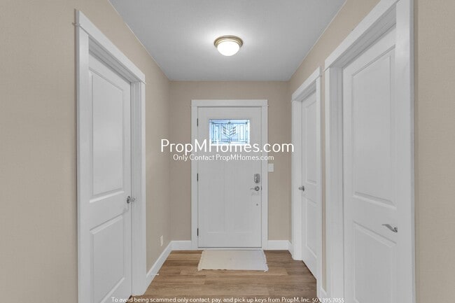2450 Southslope Way in West Linn, OR - Building Photo - Building Photo