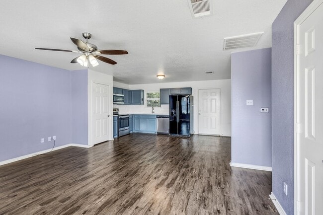property at 211 Caddo St