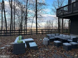 2315 Lookout Rd in Haymarket, VA - Building Photo