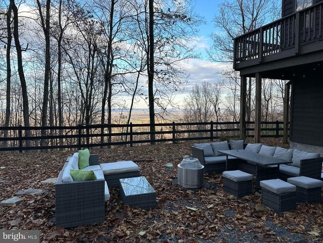 property at 2315 Lookout Rd