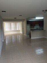 681 SW 29th Ter in Fort Lauderdale, FL - Building Photo - Building Photo