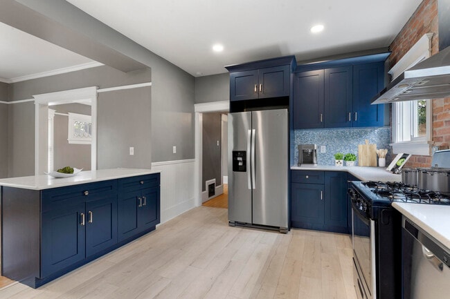 233 N El Paso St in Colorado Springs, CO - Building Photo - Building Photo