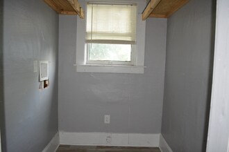 100 Butler Ave in Utica, NY - Building Photo - Building Photo