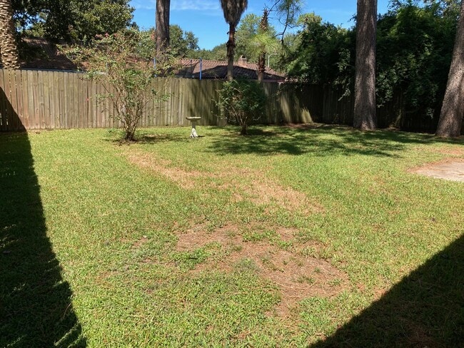 property at 5535 Ashgate Dr