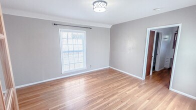 3383 Broadmoor Blvd N in San Bernardino, CA - Building Photo - Building Photo