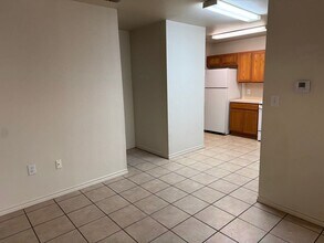 606 N Bangor Ave in Lubbock, TX - Foto de edificio - Building Photo