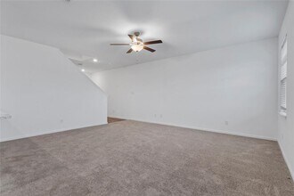 3949 Prairie Crk in New Braunfels, TX - Building Photo - Building Photo