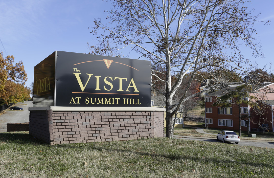 Vista Apartments at Summit Hill in Knoxville, TN - Foto de edificio