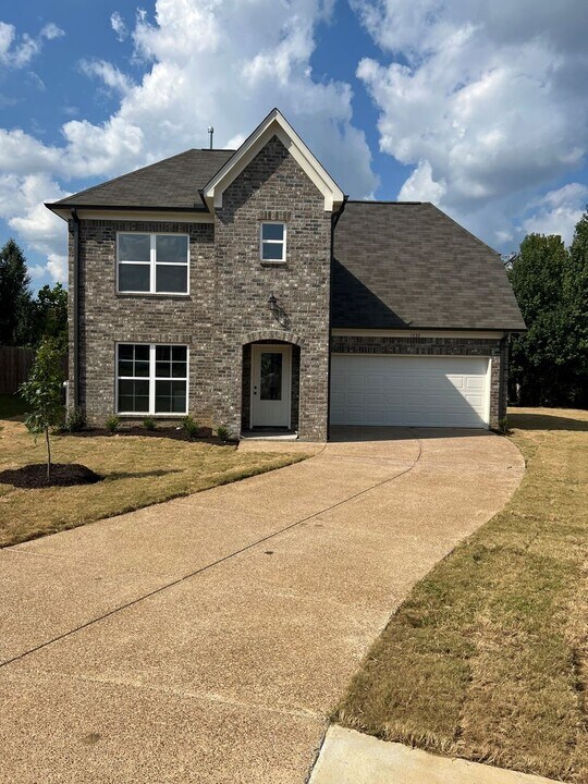 1530 N Goodlett Grove Cove in Cordova, TN - Building Photo