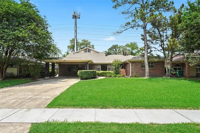6218 Wynnwood Ln in Houston, TX - Building Photo - Building Photo