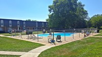 Apartments at Georgetown in Belton, MO - Foto de edificio - Building Photo