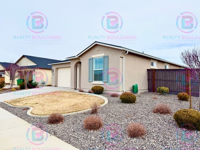 7280 Quill Dr in Reno, NV - Building Photo - Building Photo
