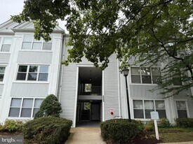 2600 Camelback Ln in Aspen Hill, MD - Building Photo