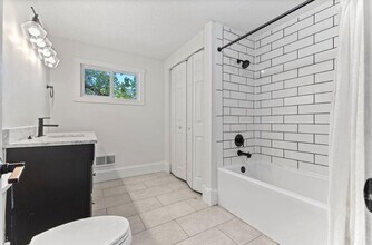 606 Cromwell Ave in St. Paul, MN - Building Photo - Building Photo