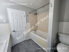 512 Brinwood Ave in Pittsburgh, PA - Building Photo - Building Photo