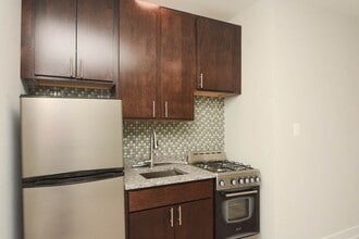 4549 N Damen Ave in Chicago, IL - Building Photo - Building Photo