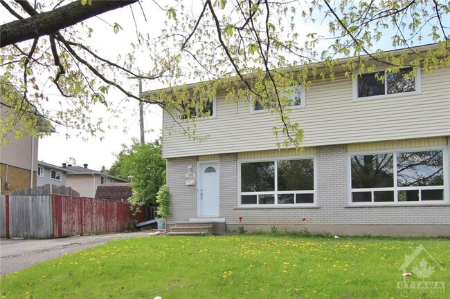 property at 1472 Claymor Av