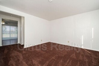 2716 Peach St in Portsmouth, VA - Building Photo - Building Photo