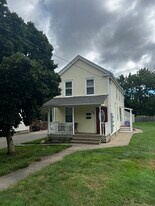 30 West St in Middletown, CT - Building Photo