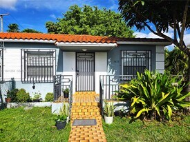 3475 SW 27th St in Miami, FL - Building Photo