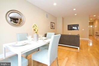 1118 Wallace St in Philadelphia, PA - Building Photo - Building Photo