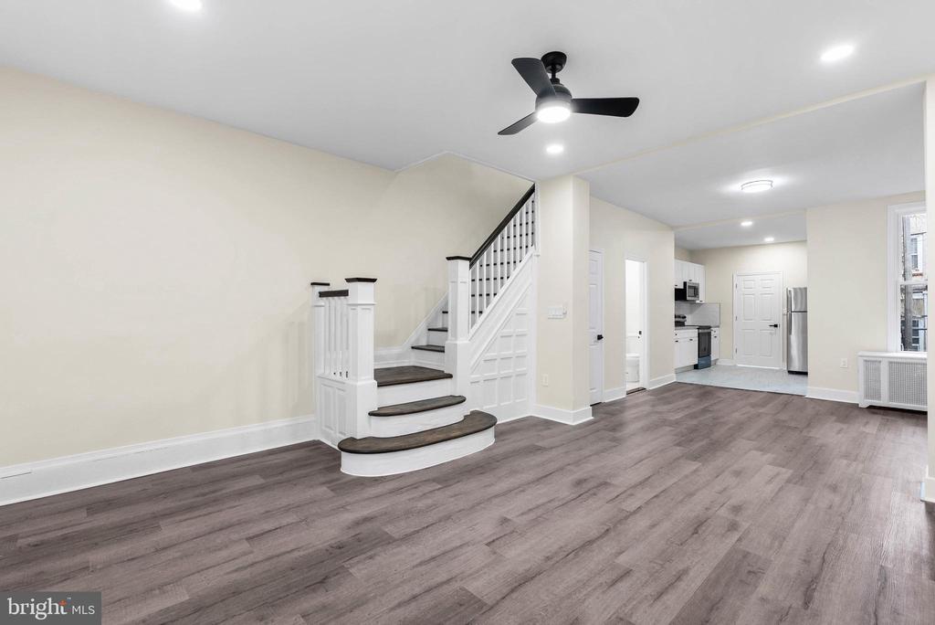 1748 N Lindenwood St in Philadelphia, PA - Building Photo