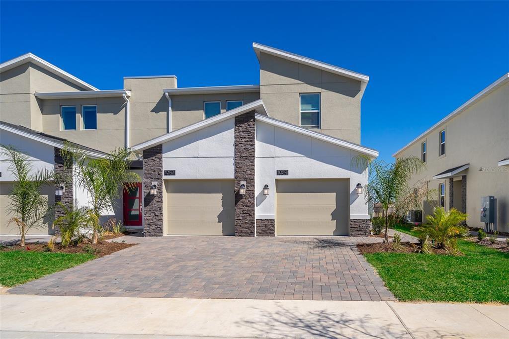 1059 Splash Shot Pl in Davenport, FL - Building Photo