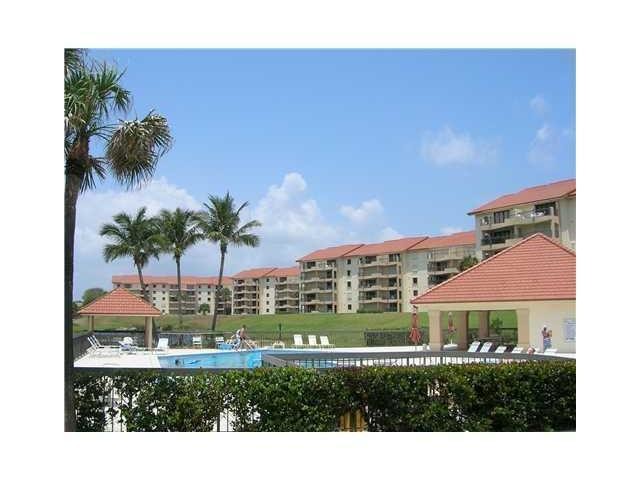 101 Ocean Bluffs Blvd-Unit -104 in Jupiter, FL - Building Photo - Building Photo