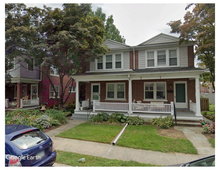 1178 Elm Avenue in Lancaster, PA - Building Photo