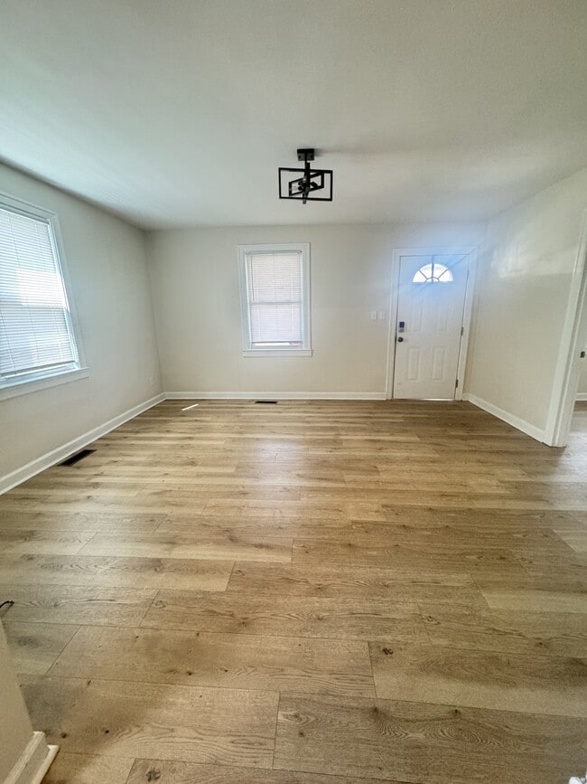 324 Bourbon St in Georgetown, KY - Building Photo - Building Photo