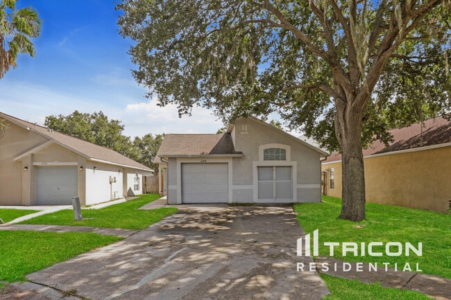 6208 Cannoli Pl