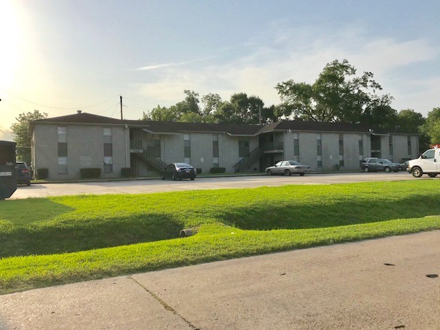 Bonita Apartments in Beaumont, TX - Foto de edificio