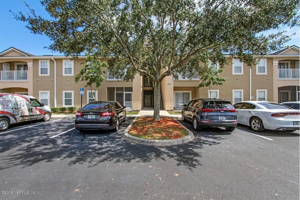 5101 Playpen Dr in Jacksonville, FL - Foto de edificio