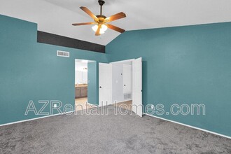 39 E La Vieve Ln in Tempe, AZ - Building Photo - Building Photo