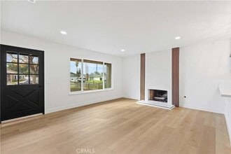 2875 Myers St, Unit 106 in Riverside, CA - Building Photo - Building Photo