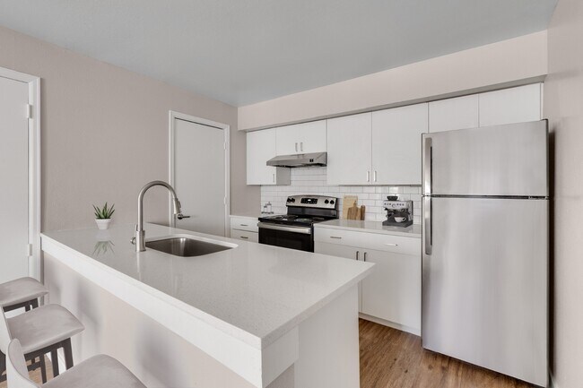 Arcadia Apartment Homes in Centennial, CO - Foto de edificio - Building Photo