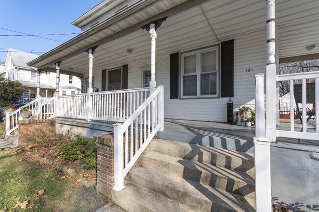 121 7th Ave in Haddon Heights, NJ - Building Photo - Building Photo