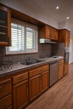 2360 53rd Ave in Sacramento, CA - Building Photo - Building Photo