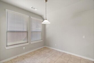 1401 Macaw Ct in Little Elm, TX - Foto de edificio - Building Photo