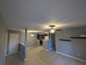 2201 Scenic Hwy in Pensacola, FL - Building Photo - Building Photo