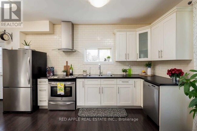 314 A Main St